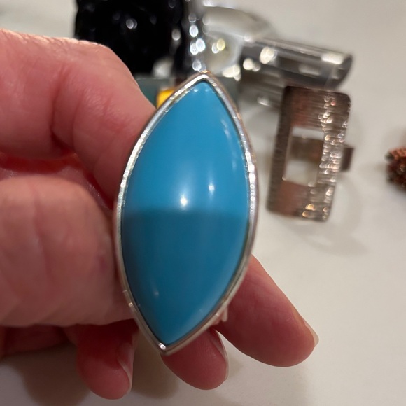 Assorted Rings with Stand - Picture 2 of 4